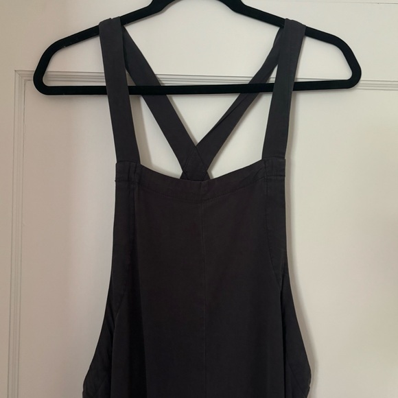 Urban Outfitters Gray Tania Slouchy Overalls Small - Picture 4 of 10